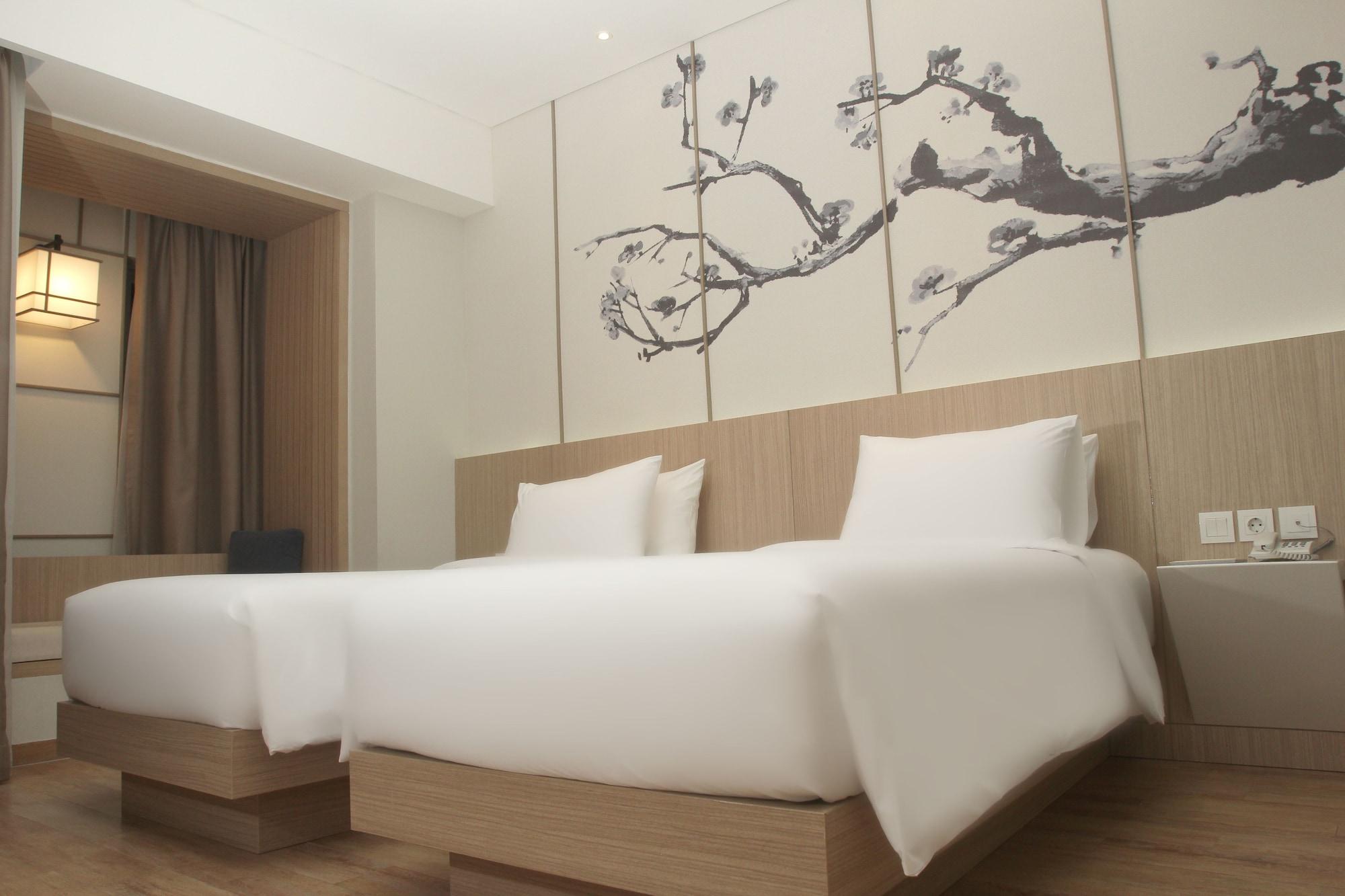 Hotel Santika Mega City Bekasi Extérieur photo