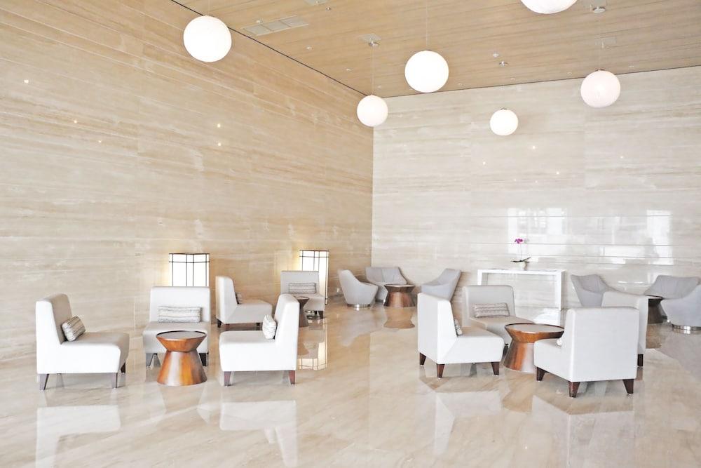 Hotel Santika Mega City Bekasi Extérieur photo