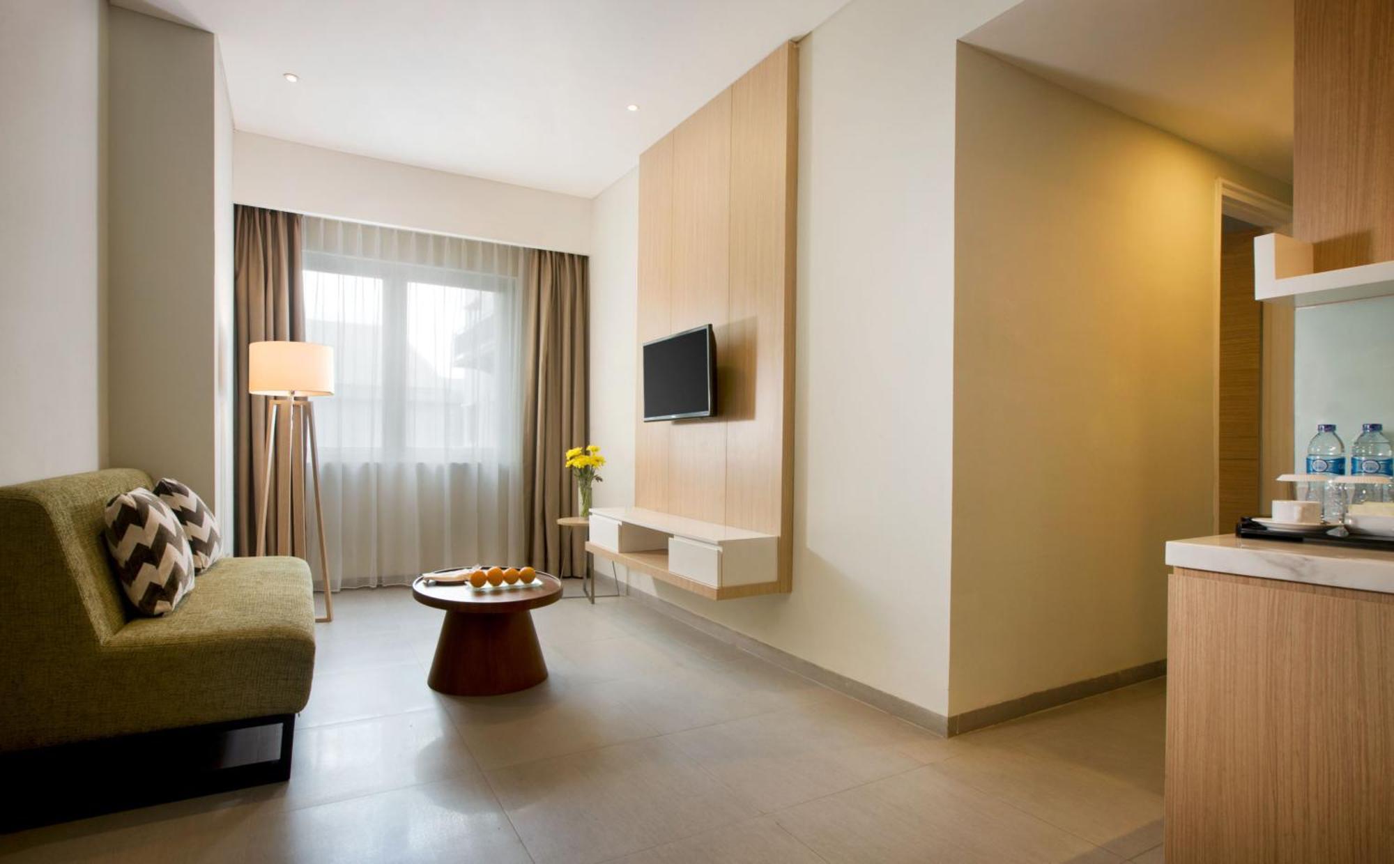 Hotel Santika Mega City Bekasi Extérieur photo
