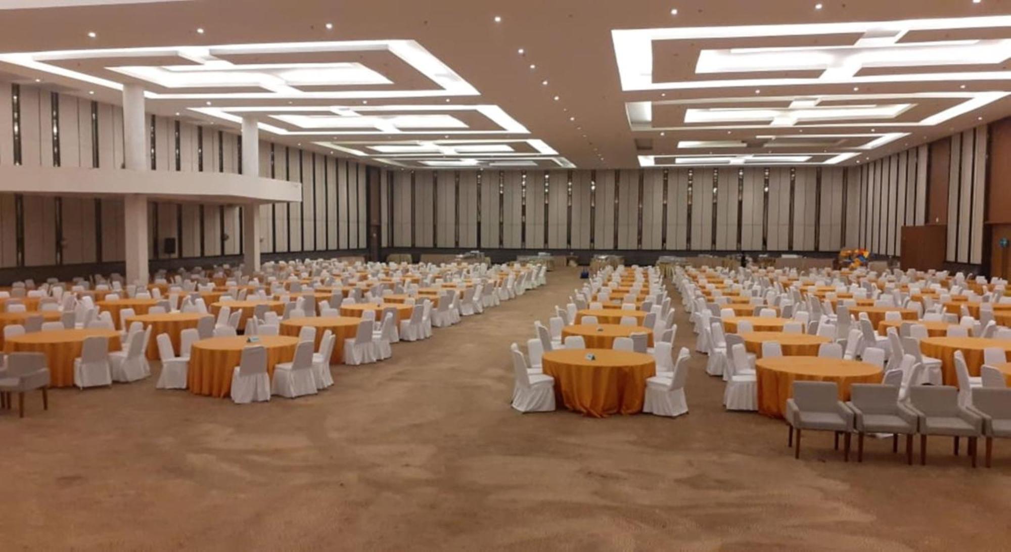 Hotel Santika Mega City Bekasi Extérieur photo