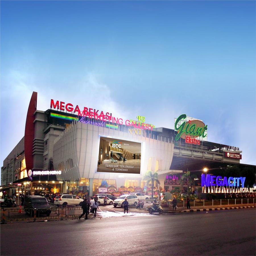 Hotel Santika Mega City Bekasi Extérieur photo
