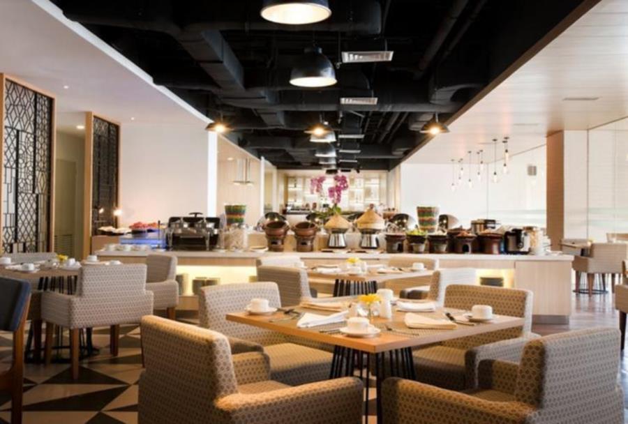 Hotel Santika Mega City Bekasi Extérieur photo